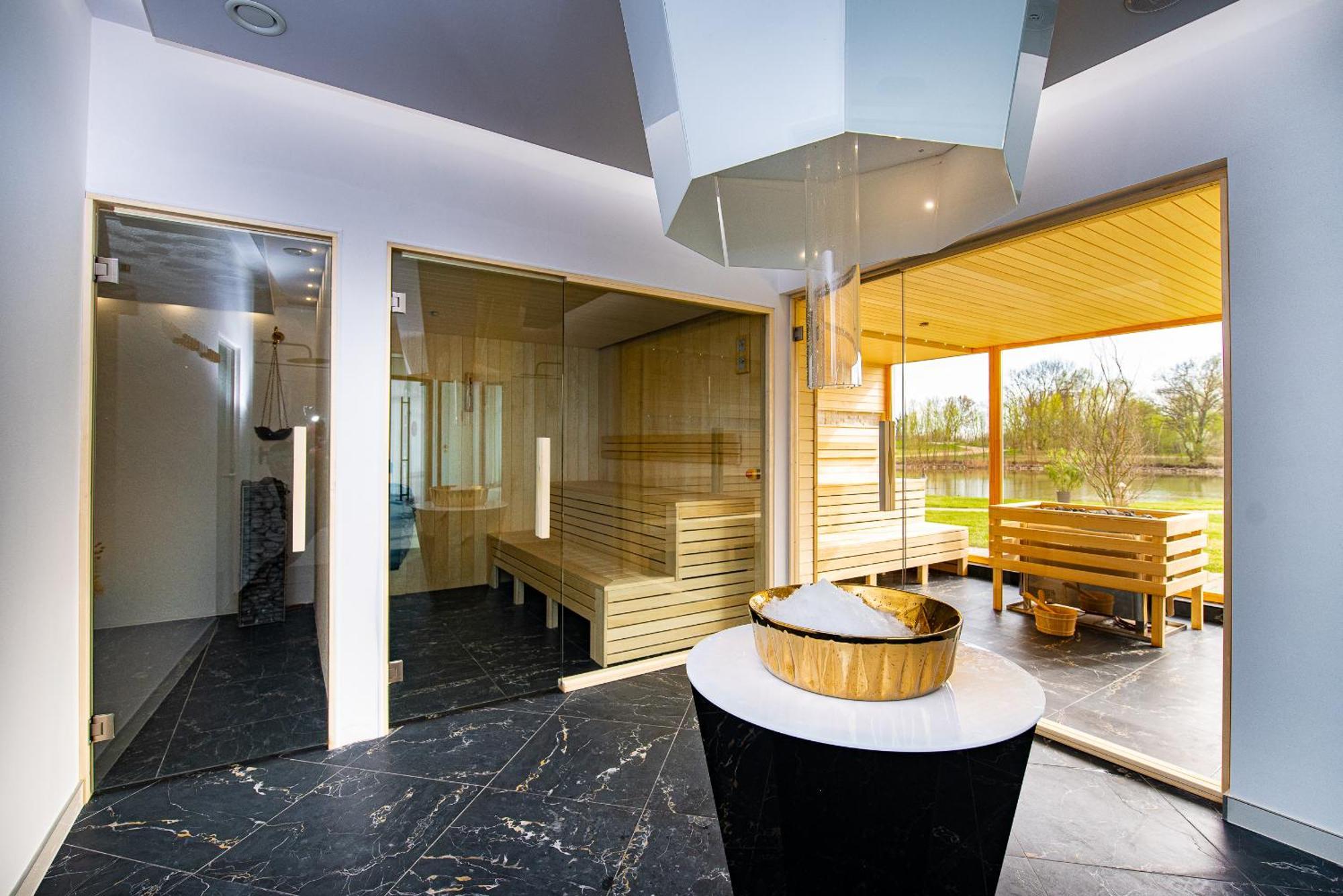 Liget Wellness Es Konferencia Hotel Szarvas Zewnętrze zdjęcie
